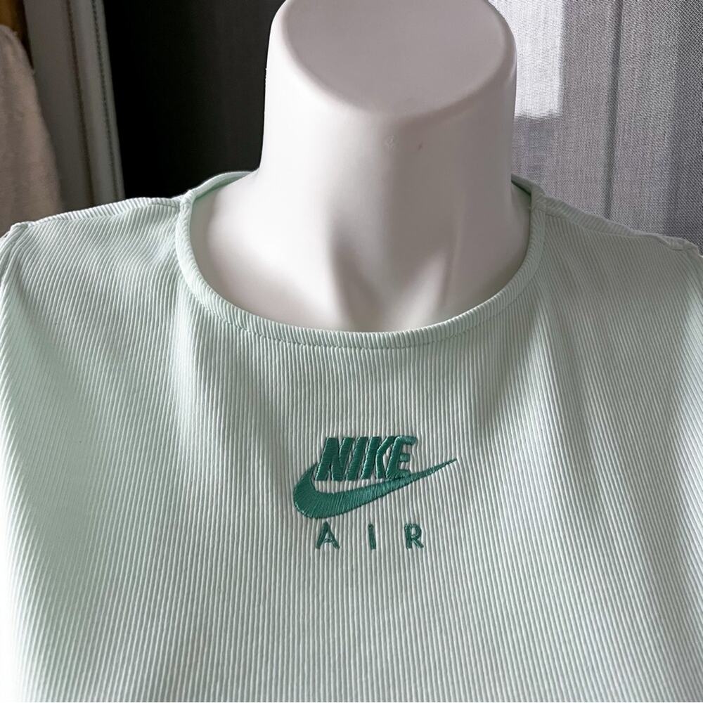 Nike Air Barely Green Washed Teal Ribbed Cropped Tank Top Women’s XXL - Picture 3 of 12